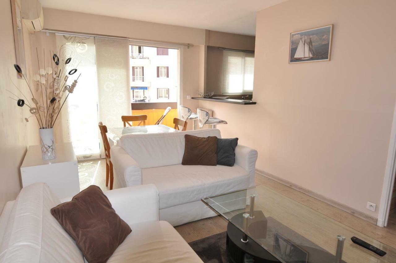 Cosy One-Bedroom Apartment -Stayinantibes- Le Cosy ภายนอก รูปภาพ