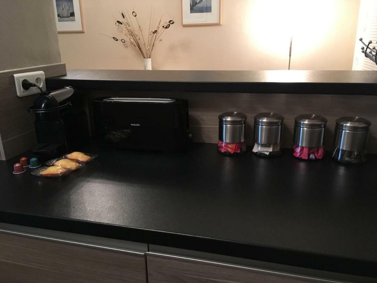 Cosy One-Bedroom Apartment -Stayinantibes- Le Cosy ภายนอก รูปภาพ